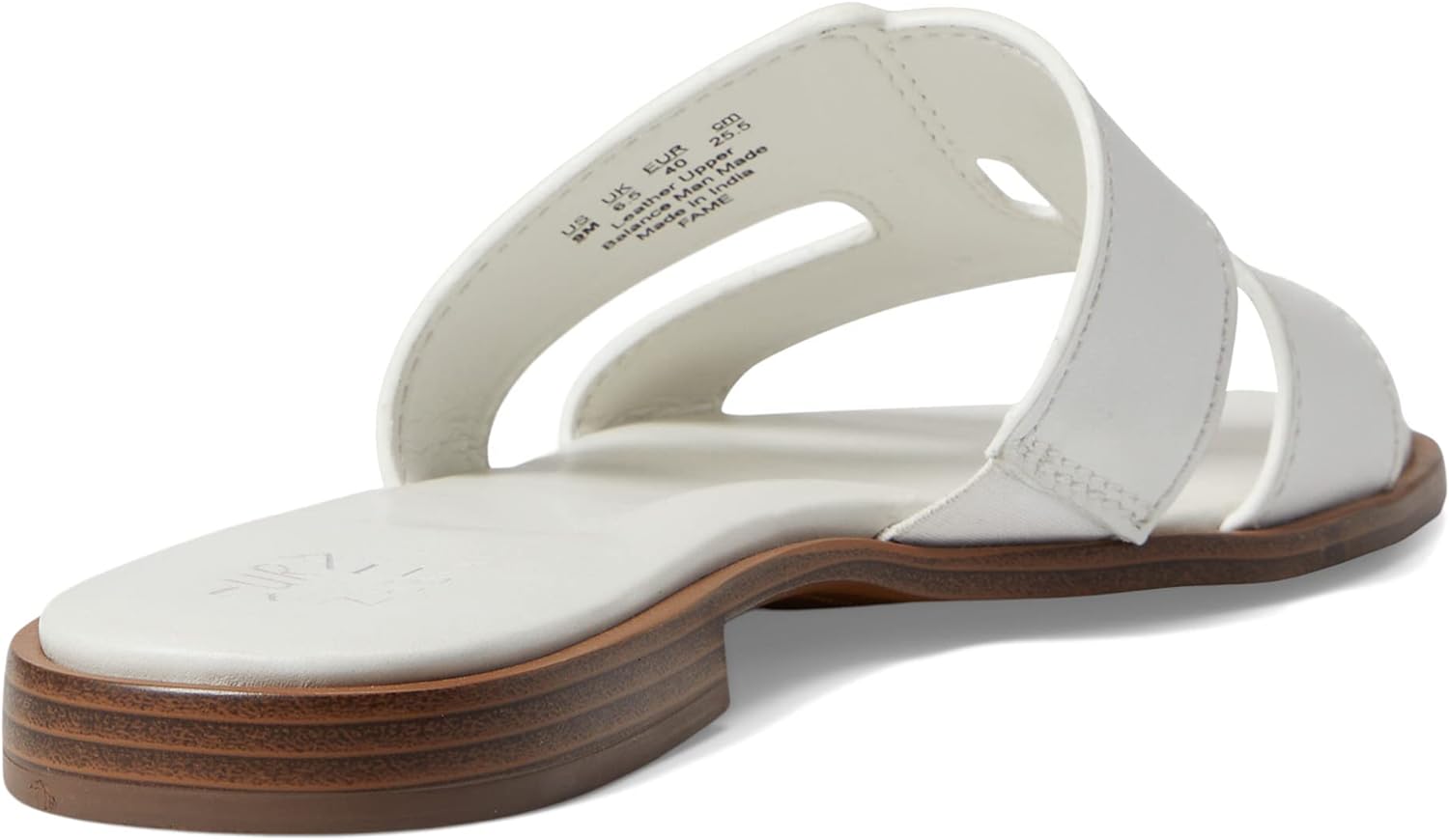 Naturalizer Women's Fame Flat  Sandals