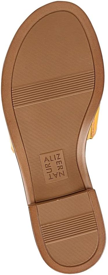 Naturalizer Women's Fame Flat  Sandals