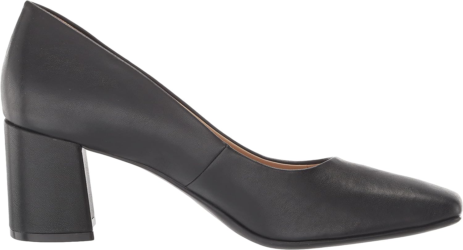 Naturalizer Women's Warner Pumps