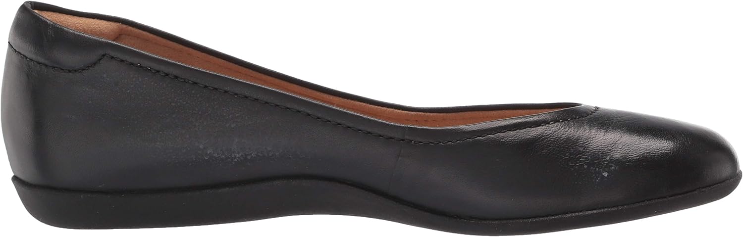 Naturalizer Women's Vivienne Ballet Flats