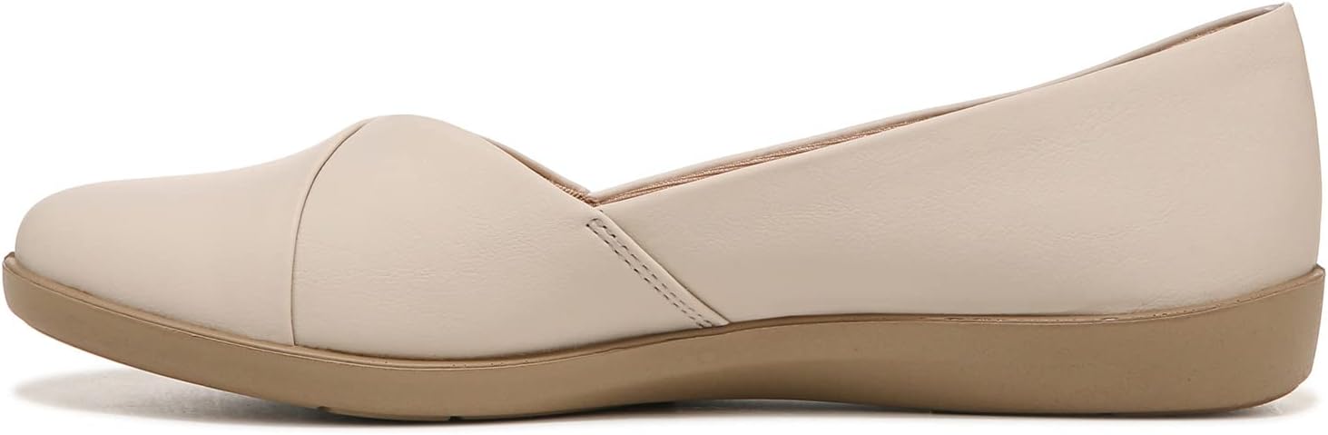 LifeStride Womens Notorious Ballet Flat