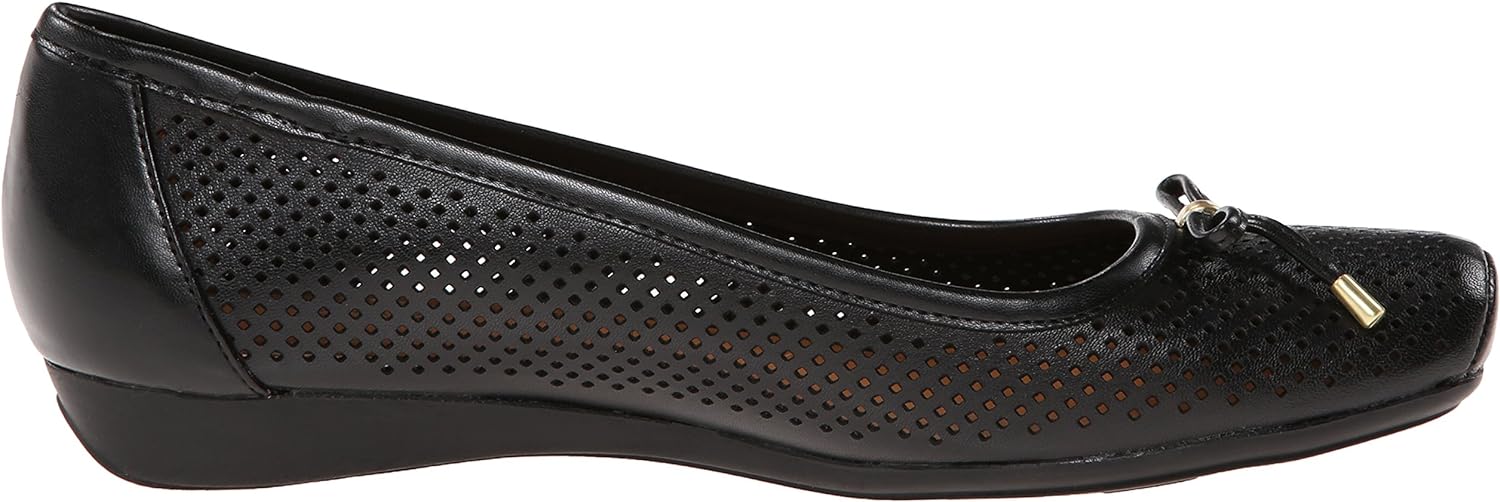 Naturalizer Women Vanessa Ballet Flat