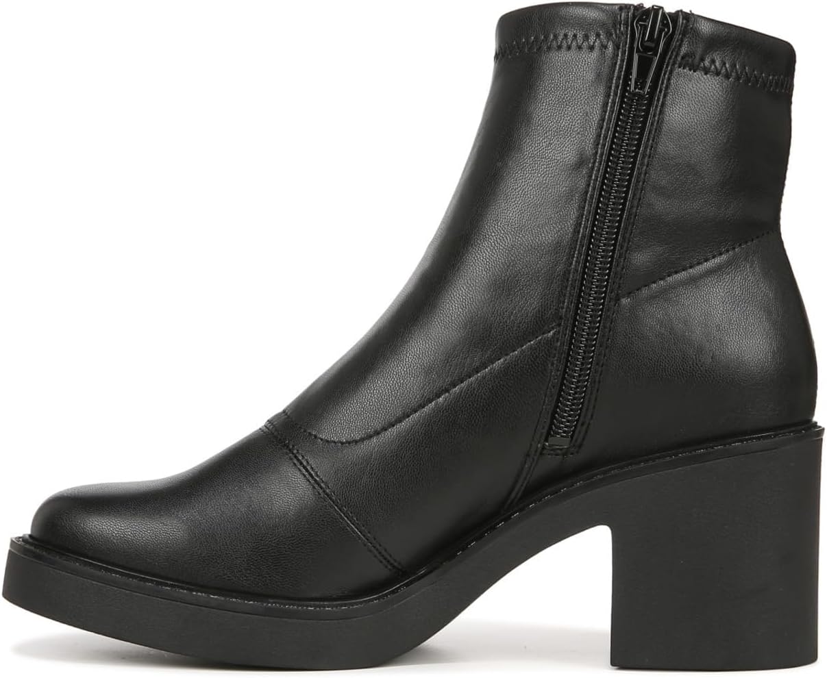 LifeStride Women's Remix Round Toe Ankle Boot