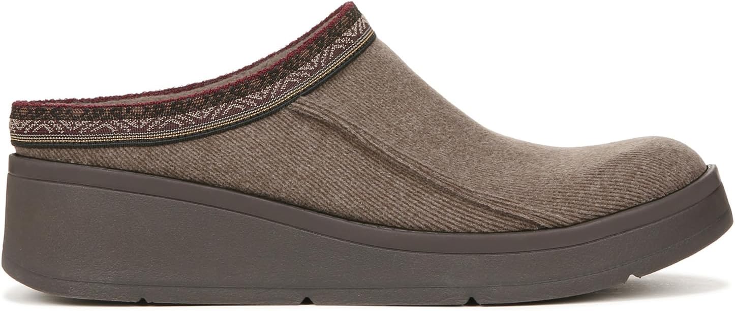 Bzees Womens Flagstaff Slip On Washable Clog