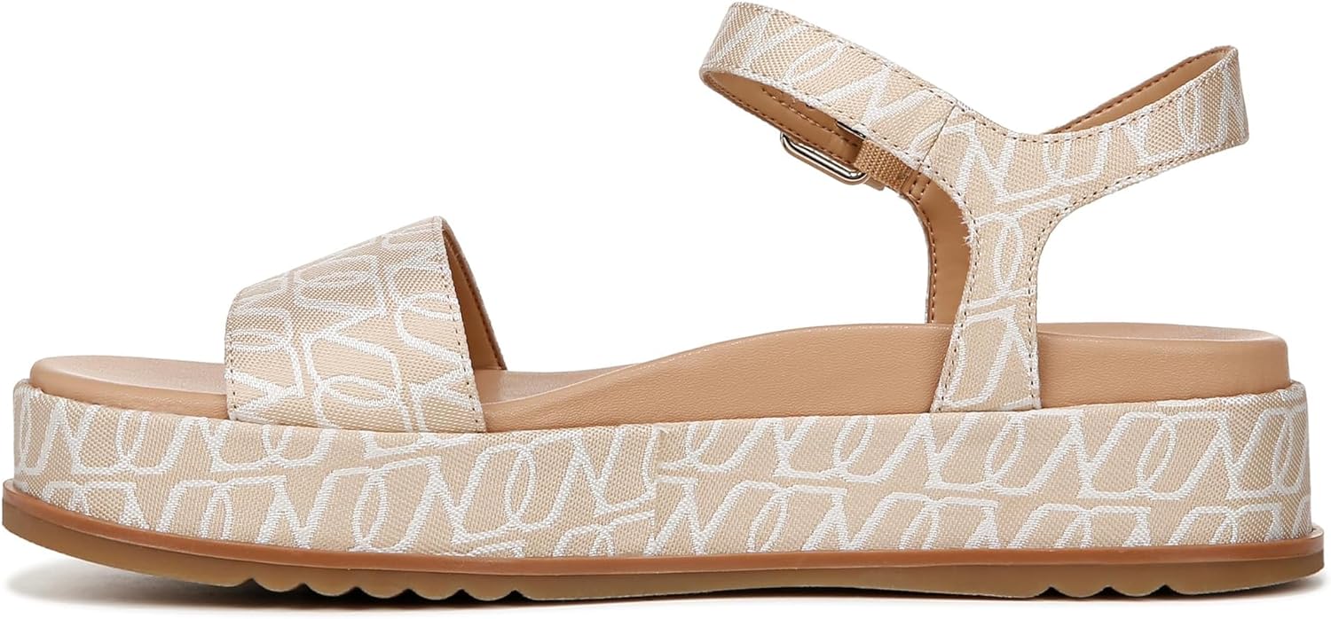 Naturalizer Women's Zane Ankle Strap Platform Casual Sandal