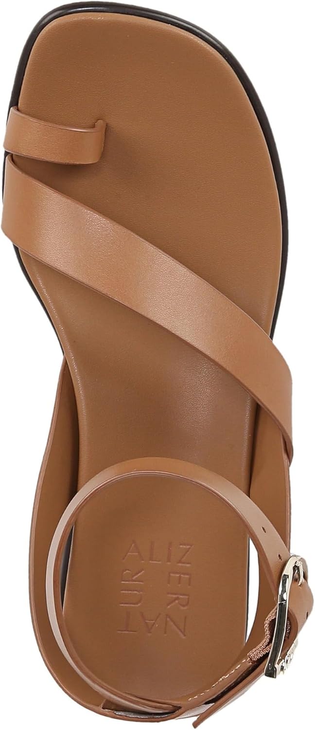 Naturalizer Womens Birch Strappy Flat Sandal