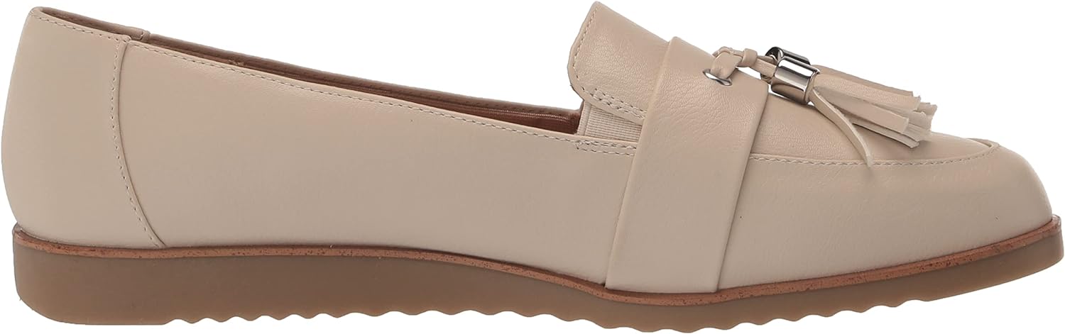 LifeStride Womens Zee Tassel Loafer