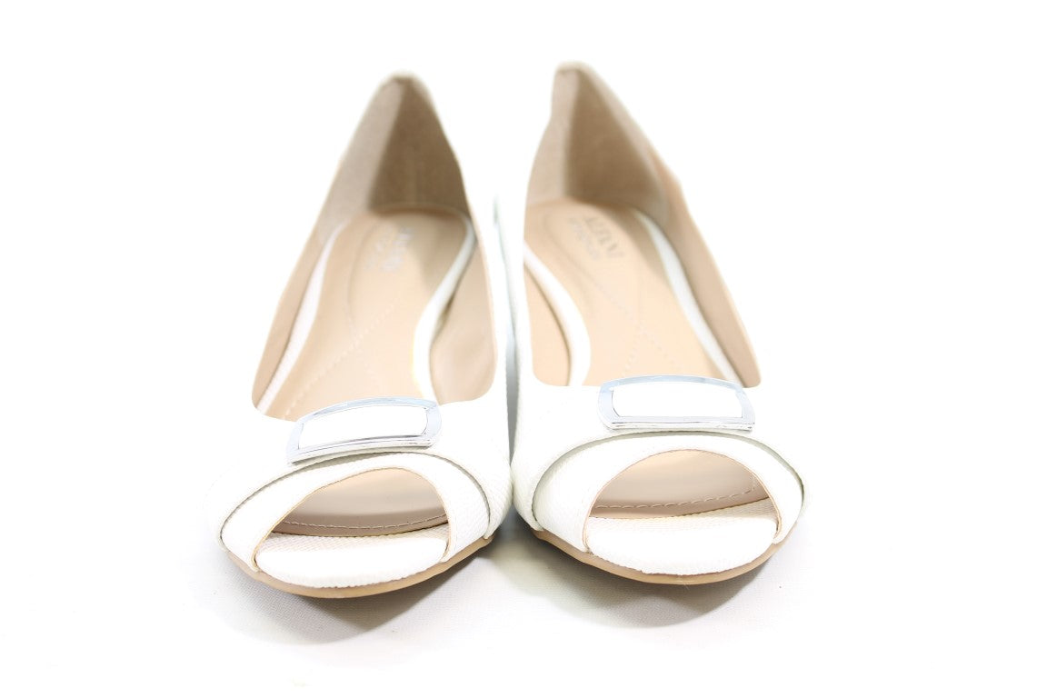 Alfani Carterr Women's White Sandals 9M(ZAP15571)