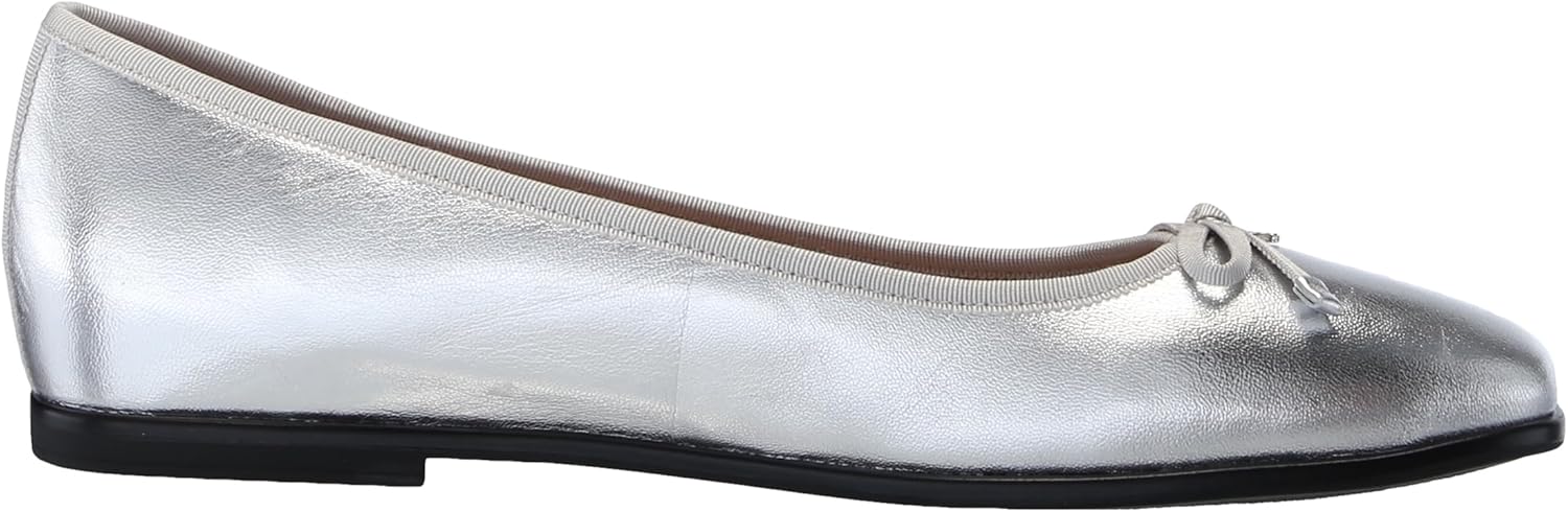 Naturalizer Women's Essential Ballet Flats NW/OB