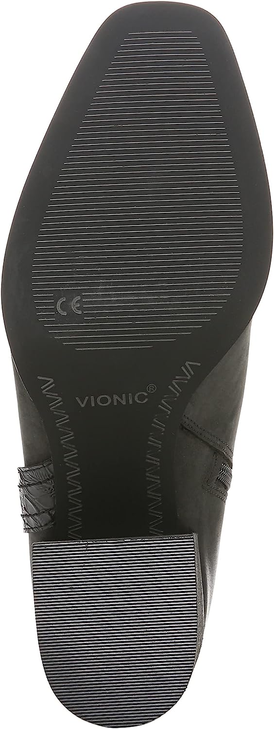 Vionic Women's Carnelia Boots NW/OB