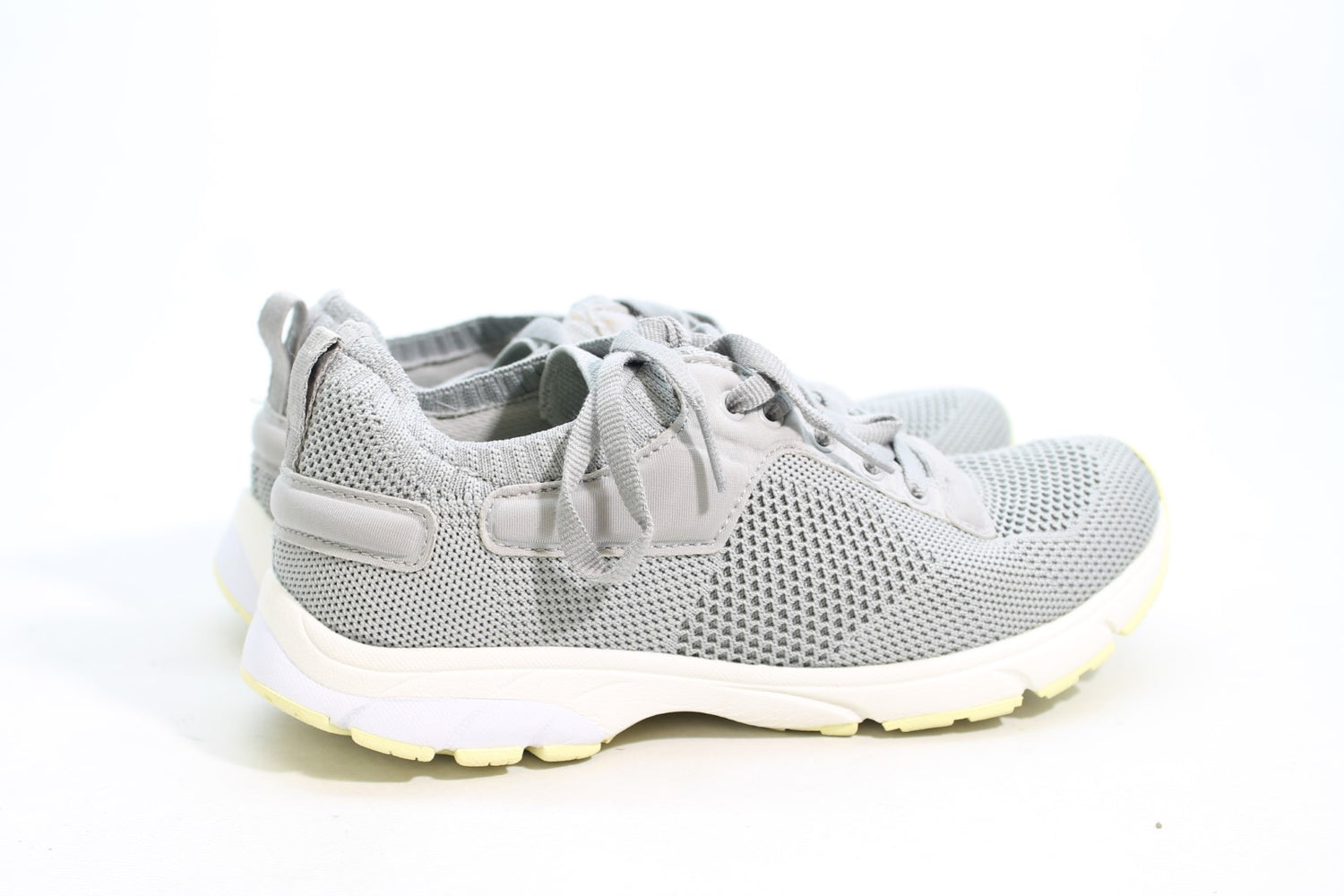 Vionic Endure Women's Sneakers Floor Sample