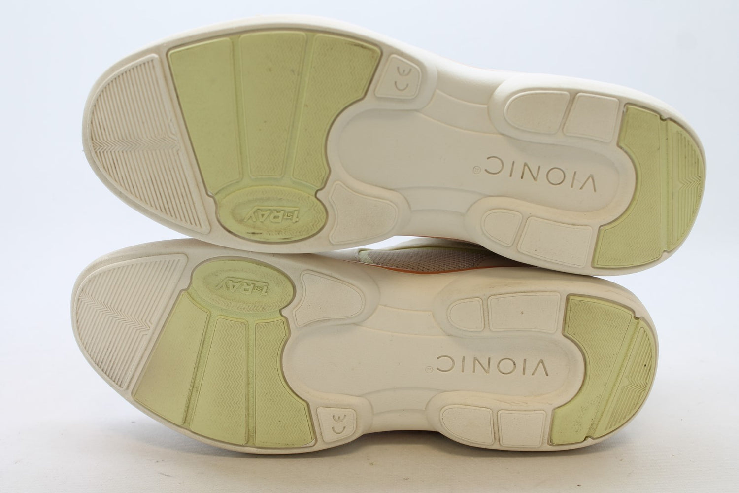 Vionic Olessa Women's Sneakers Floor Sample