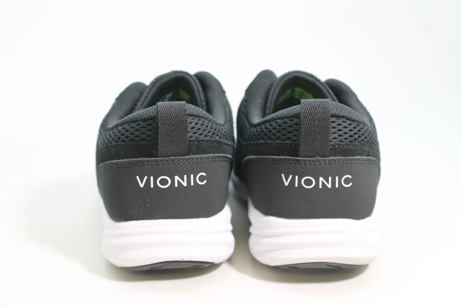 Vionic Zesta Women's Sneakers Floor Sample