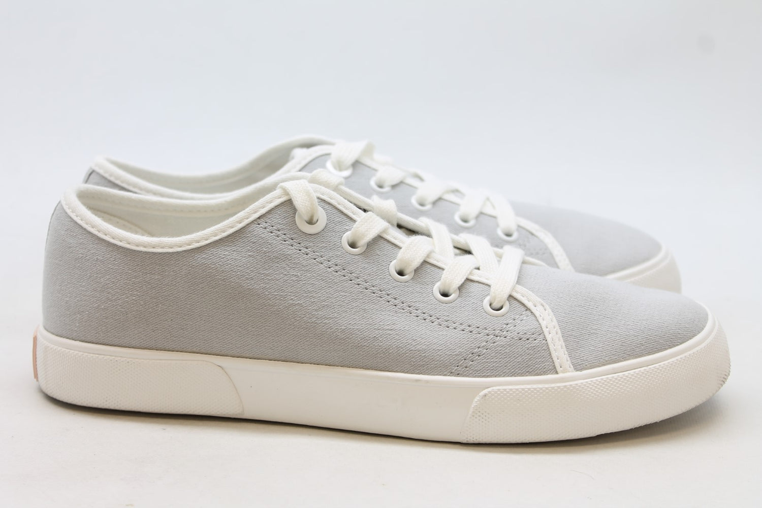 Vionic Oasis Women's Sneakers Floor Sample