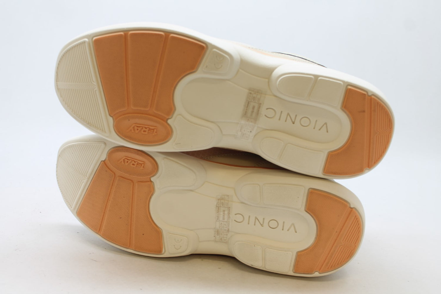 Vionic Krisha Women's Sneakers Floor Sample