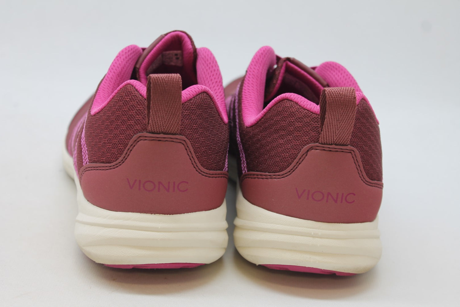 Vionic Shay Women's Sneakers, Floor Sample