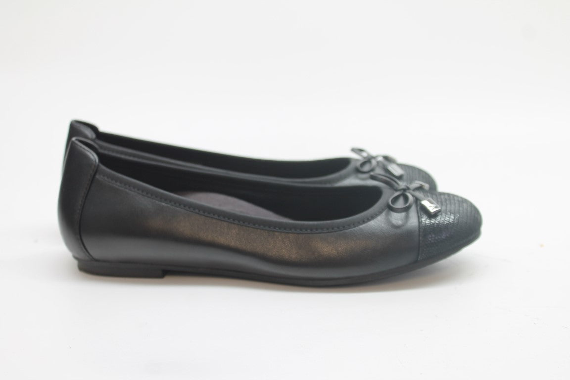 Vionic Minna Women's Flats, Floor Sample