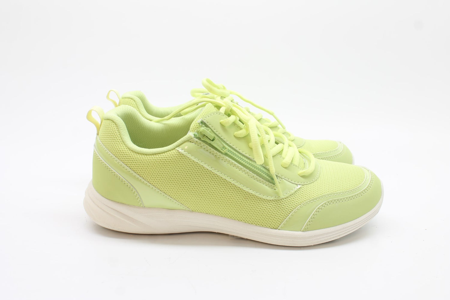 Vionic Agile Cassis Women's Sneaker Floor Sample