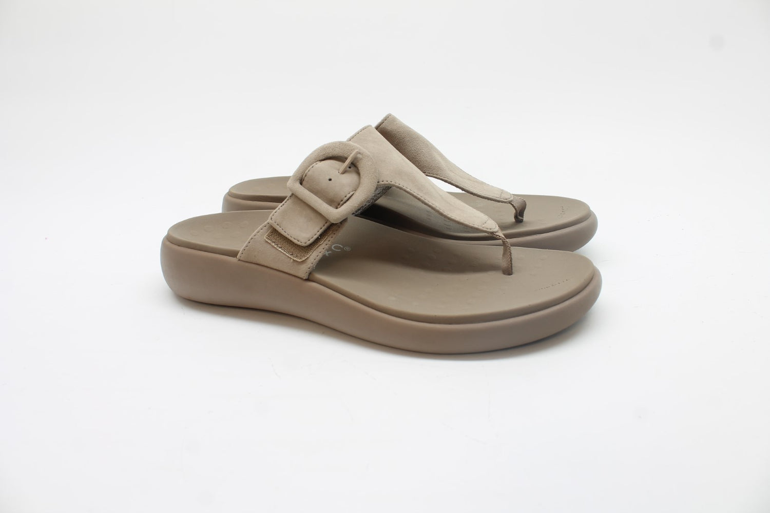 Vionic Women's Activate Sandals Floor Sample