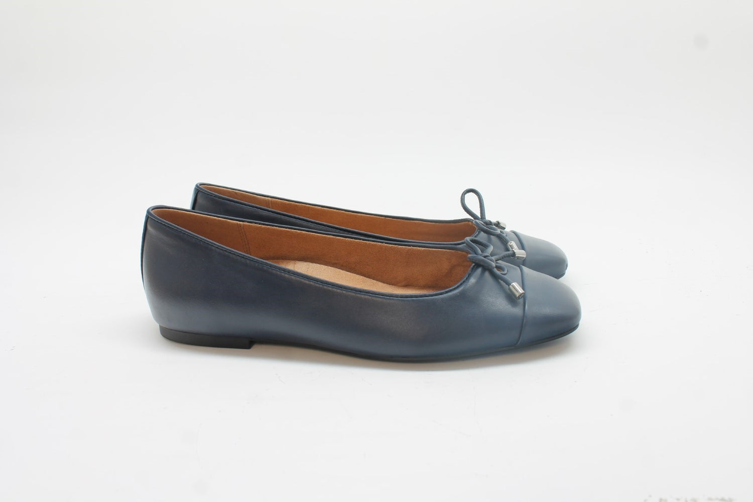 Vionic Women's Klara Ballet Flat Floor Sample