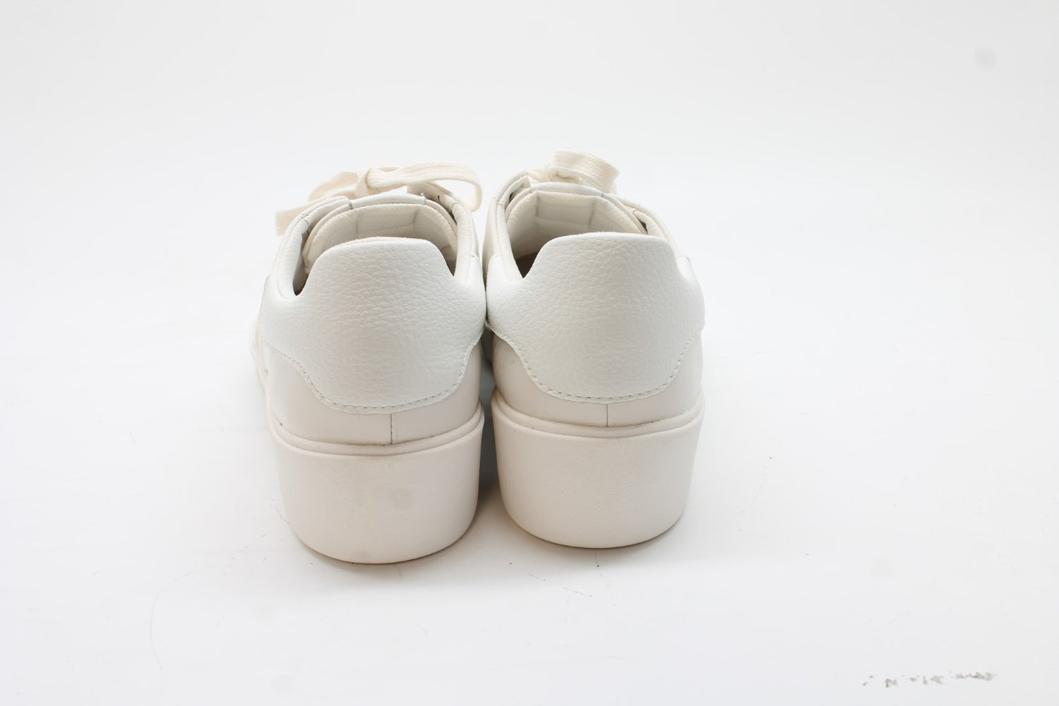 Naturalizer Morrison Logo Sneakers Floor Sample