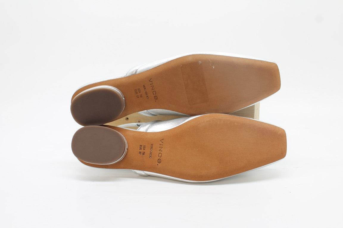 Vince Women's Venice Flats Floor Sample