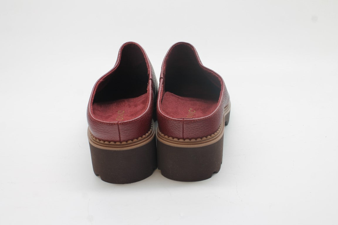 Vionic Fairfax Women's Clogs Floor Sample