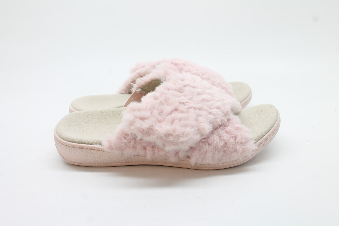 Vionic Relax II Faux Fur Women's Slippers, Floor Sample