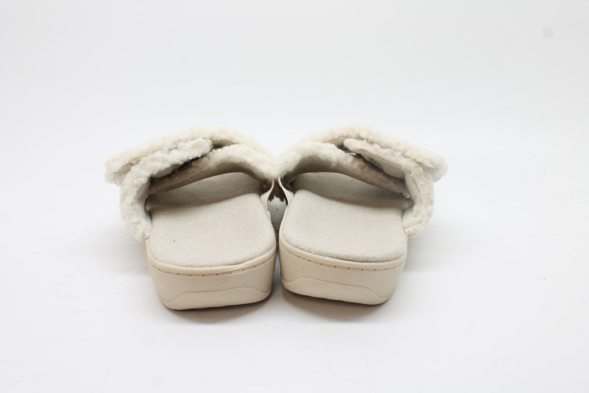 Vionic Relax II Faux Fur Women's Slippers, Floor Sample