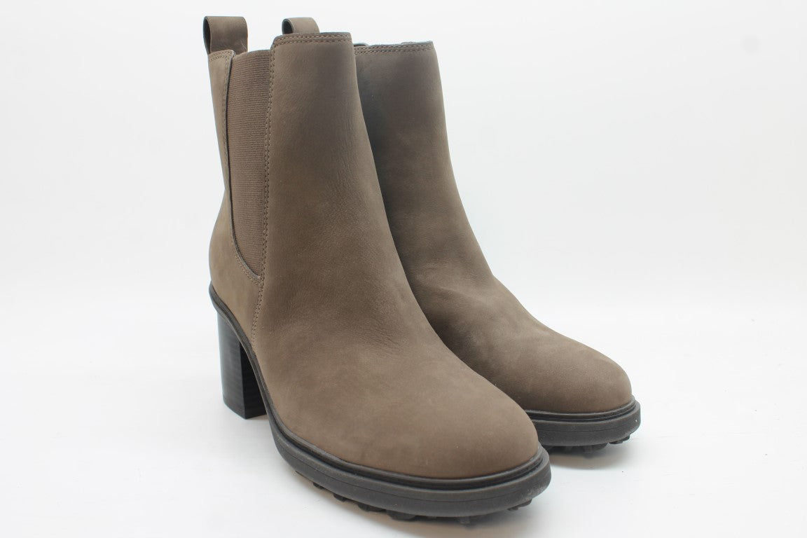 Driftwood Brown Nubuck