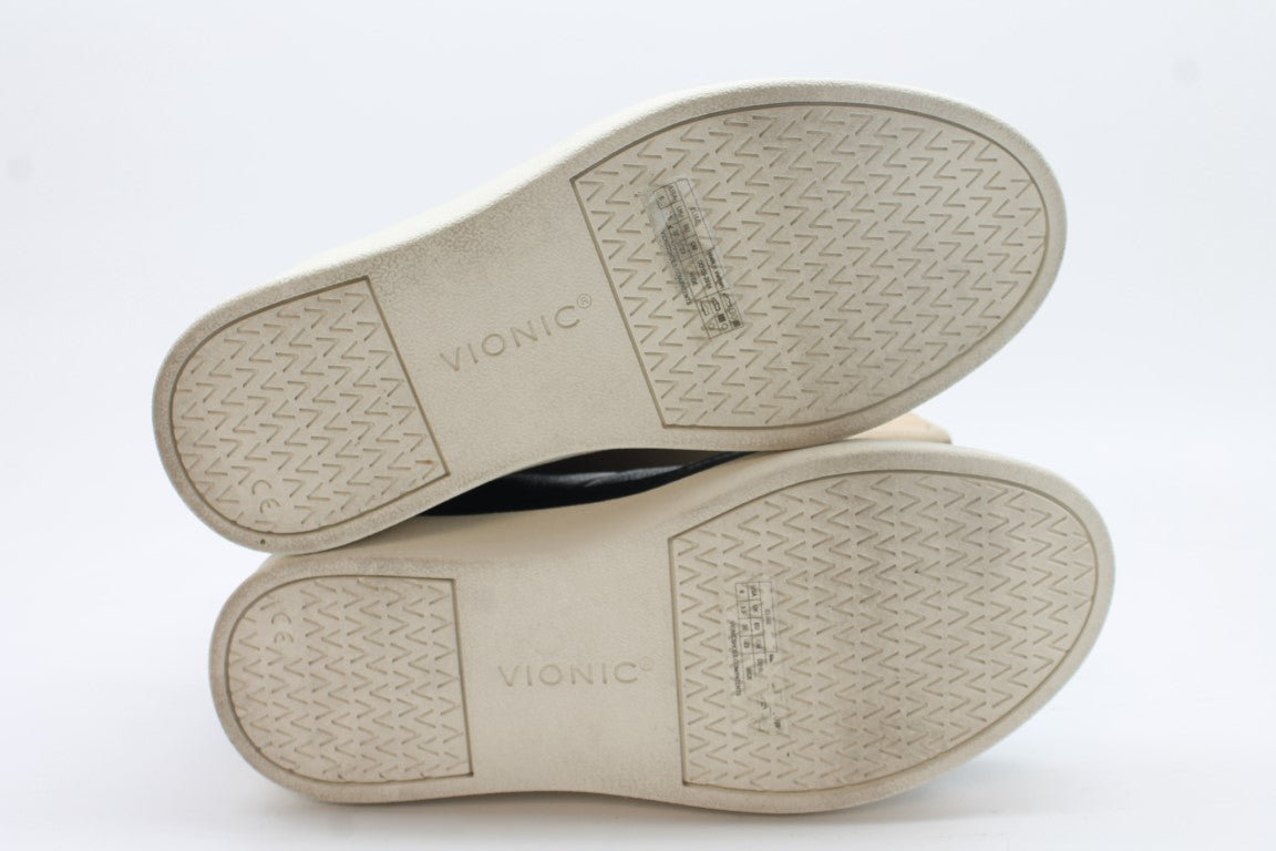 Vionic Women's Elise Sneakers Floor Sample